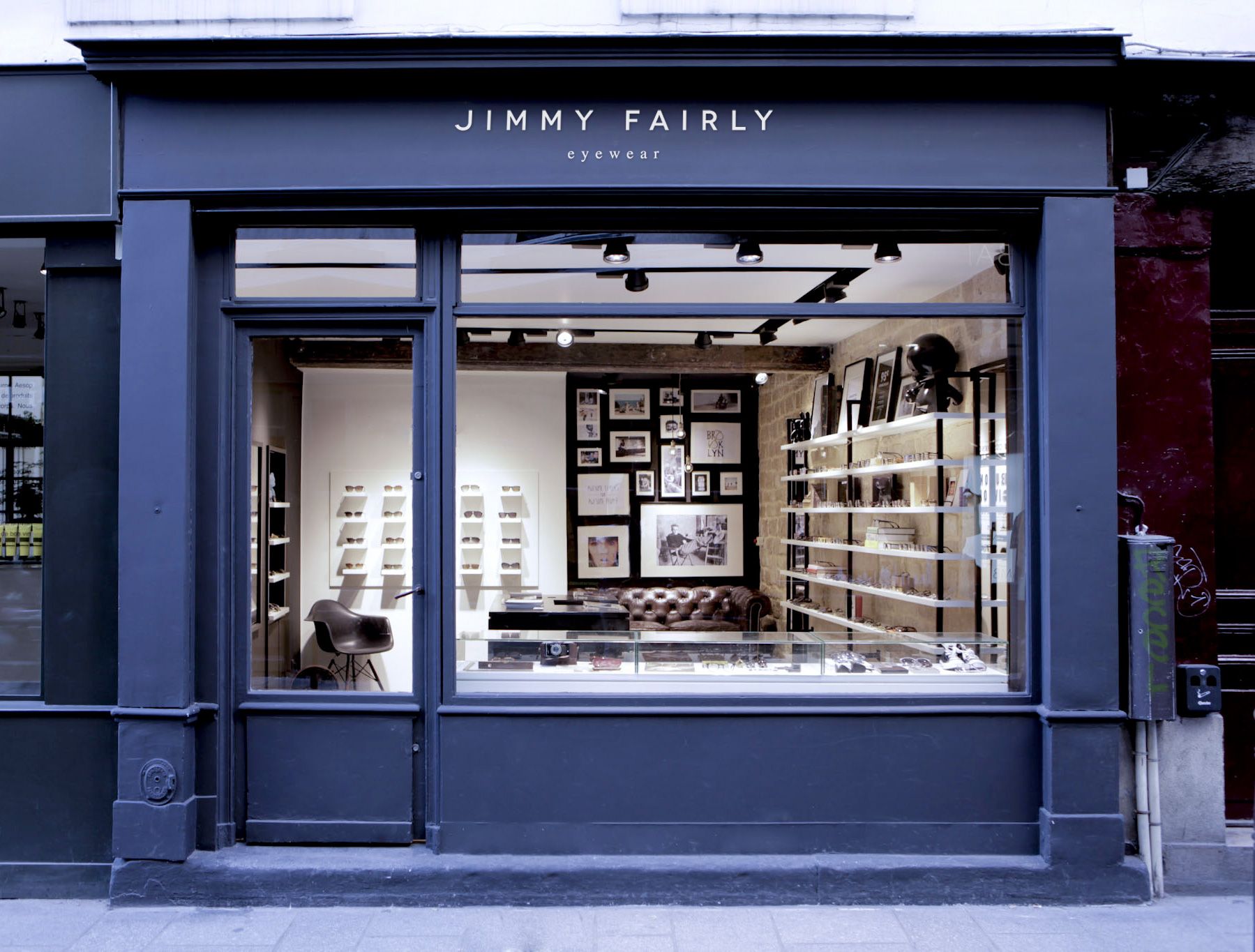 Boosting Business Appeal with Modern Shop Fronts in Manchester